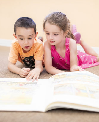kids reading